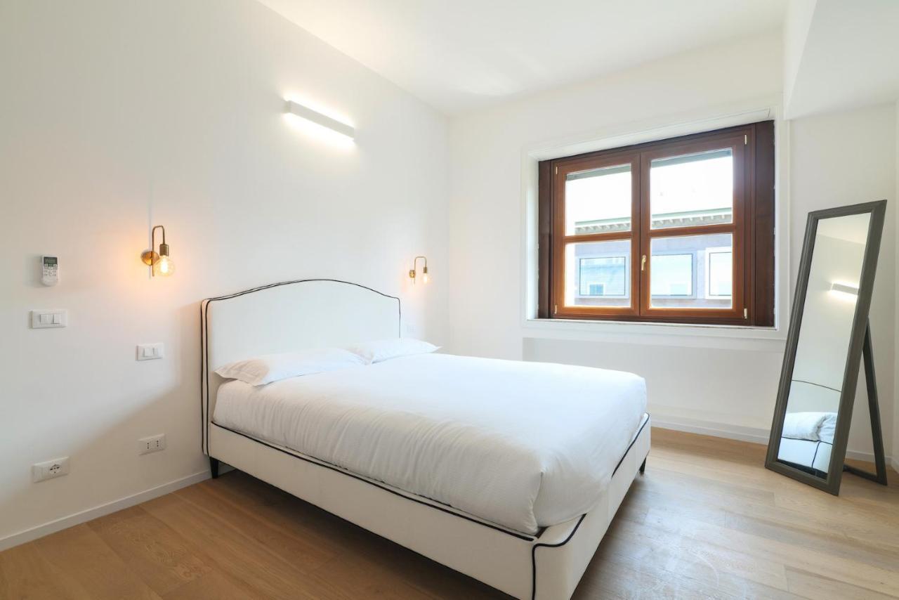 Contempora Apartments - Turati 3 - 2 Bedrooms Apartment Milan Luaran gambar